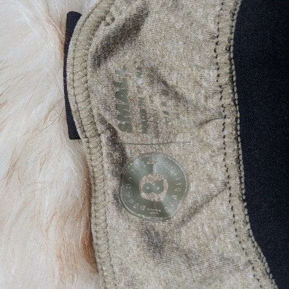 Doughnuts And Deadlifts Bra Sports Sz Small EUC - Picture 4 of 4